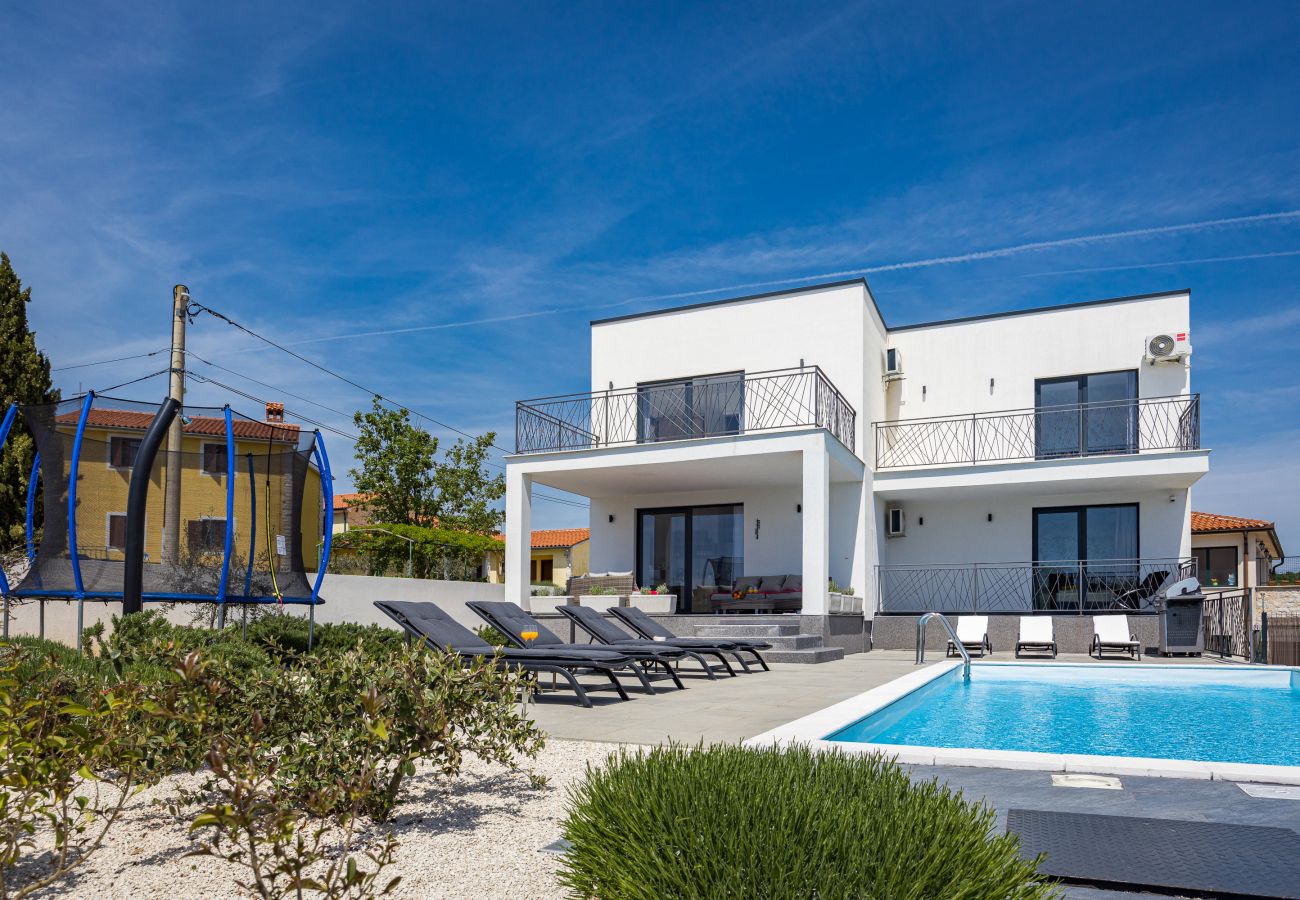 Villa in Vodnjan - Villa Angie in Central Istria with private Pool for 10 persons