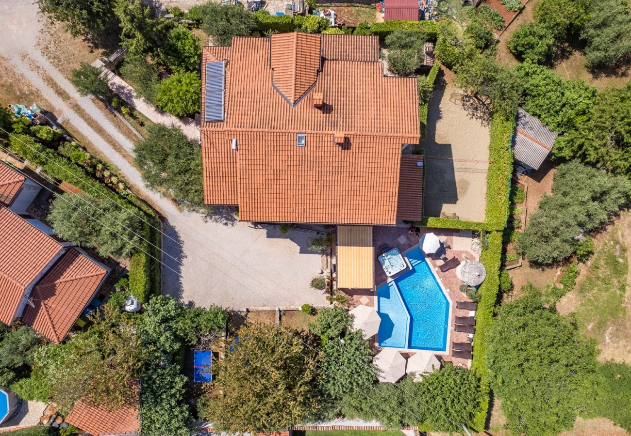 Villa in Višnjan - Villa Bucks near Poreč for 20 persons with Sea View, Whirlpool, Sauna & Fitness