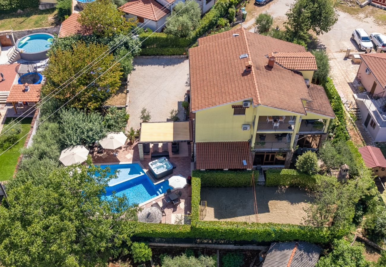 Villa in Višnjan - Villa Bucks near Poreč for 20 persons with Sea View, Whirlpool, Sauna & Fitness