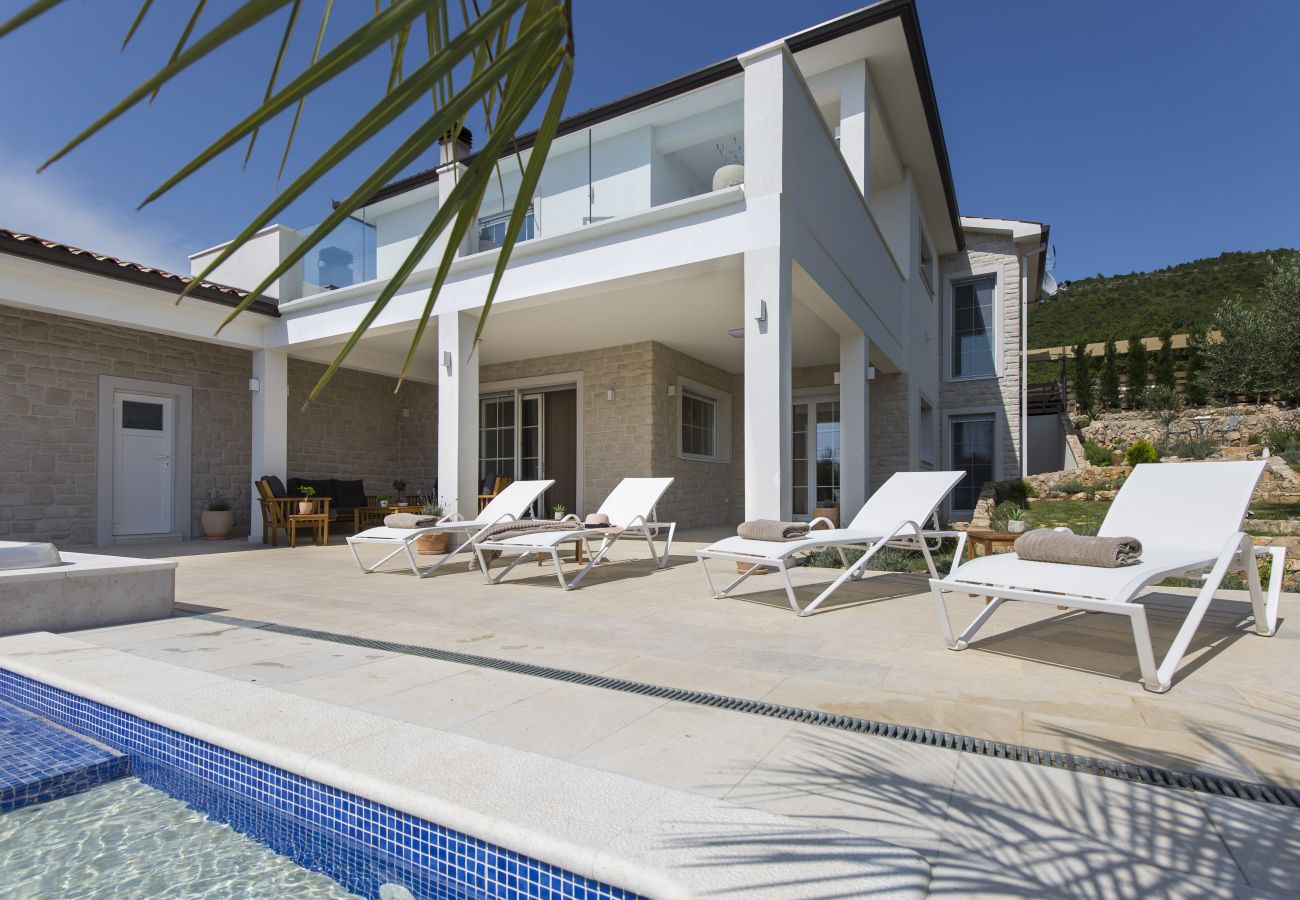 Villa in Koromačno - Villa Casta Diva near Labin - Rabac with sea view and wellness