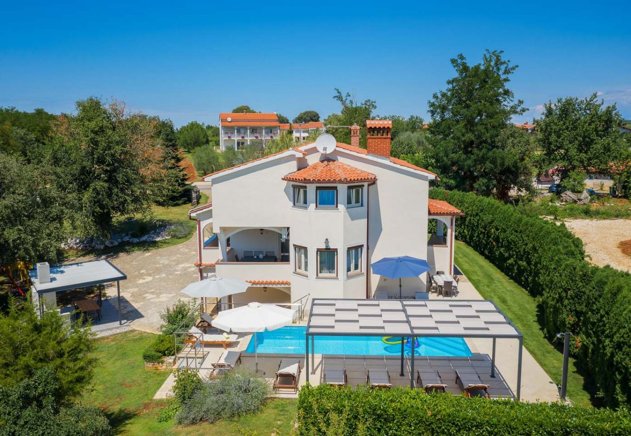 Villa in Micetici - Villa Eufemia near Poreč with large garden and outdoor playground for kids