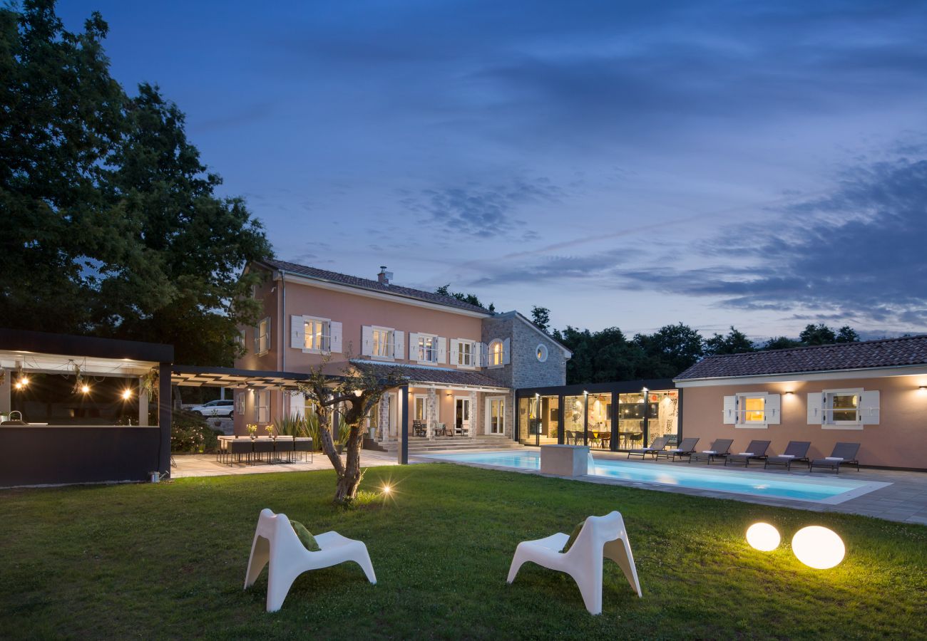 Villa in Butkovici - Villa Green Frame in Cental Istria for families with playground and wellness