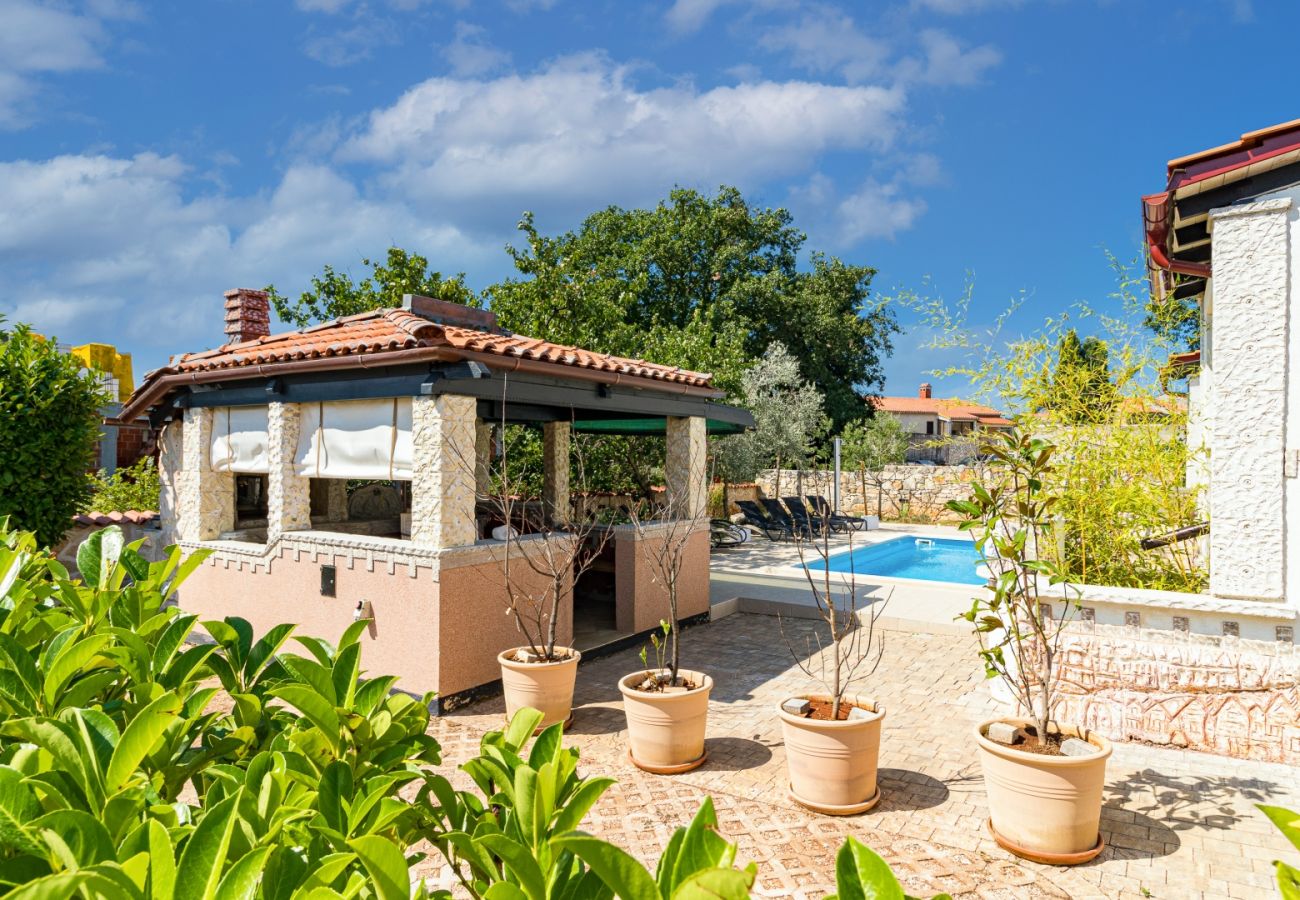 Villa in Šegotici - Villa Lelaina near Pula with private Pool and 3 km from the beach