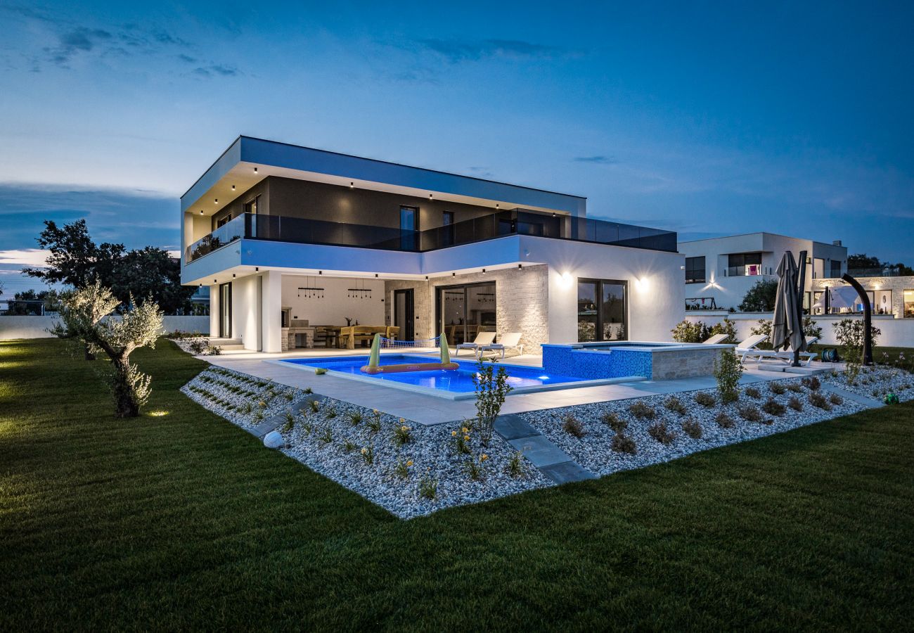 Villa in Juršici - Villa MaEm in Central Istria for families with Sauna, Whirlpool & Sea View