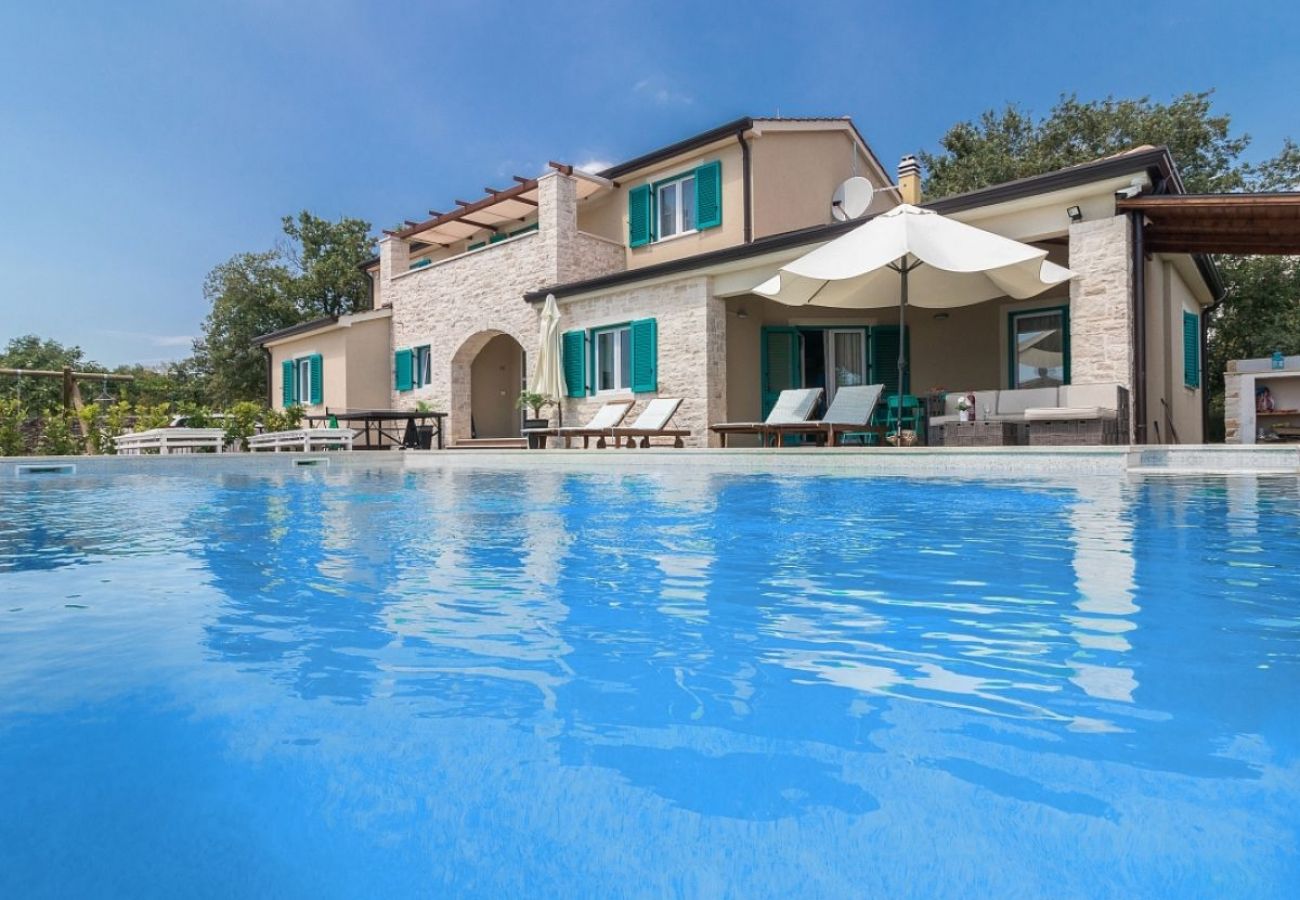 Villa in Mužini - Villa Martha in Central Istria with private pool - wellness / table tennis for 12 persons