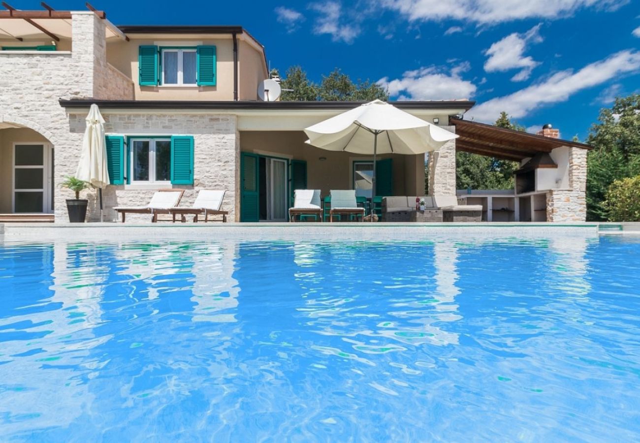 Villa in Mužini - Villa Martha in Central Istria with private pool - wellness / table tennis for 12 persons