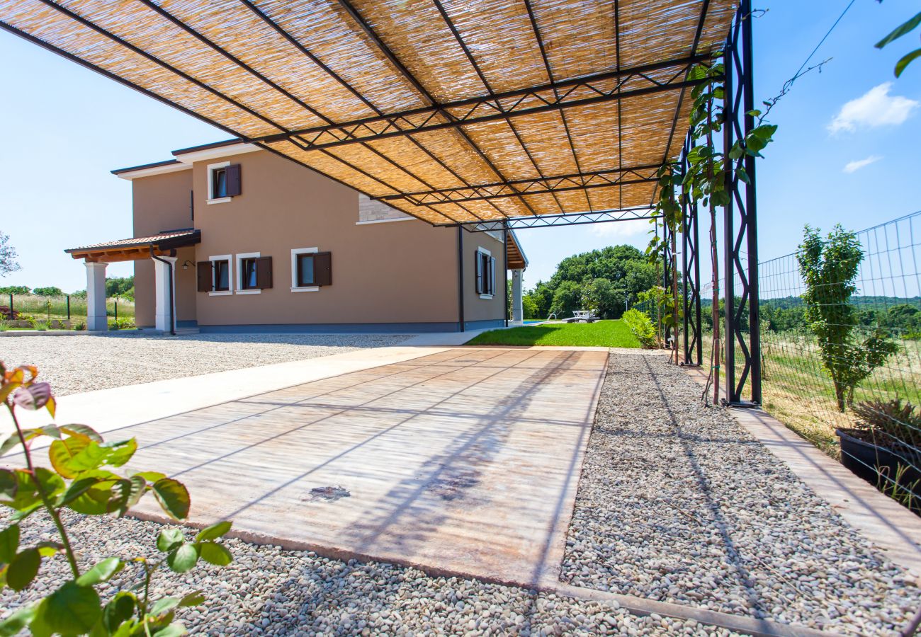 Villa in Tinjan - Villa Roza in Central Istria with large garden and playground for kids - Whirlpool