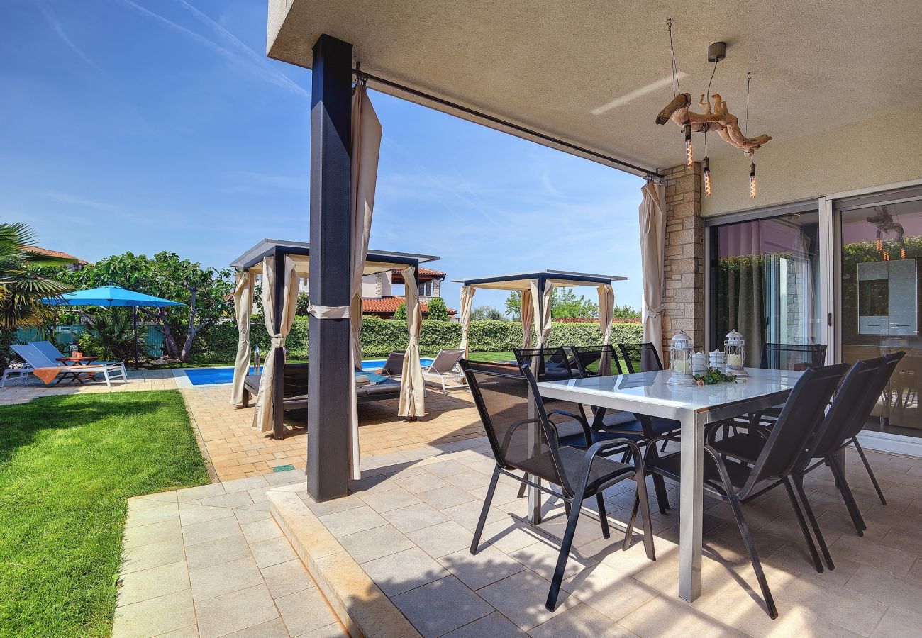 Villa in Bužinija - Villa Sky Dream for 8 persons near Novigrad