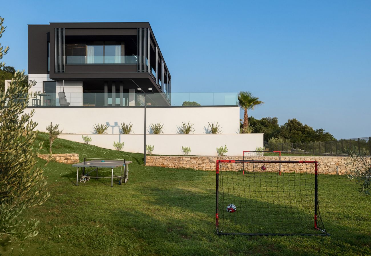 Villa in Brovinje - Luxury Exclusive Villa Panoramica near Labin - Rabac only 2 km from the beach with sea view and wellness