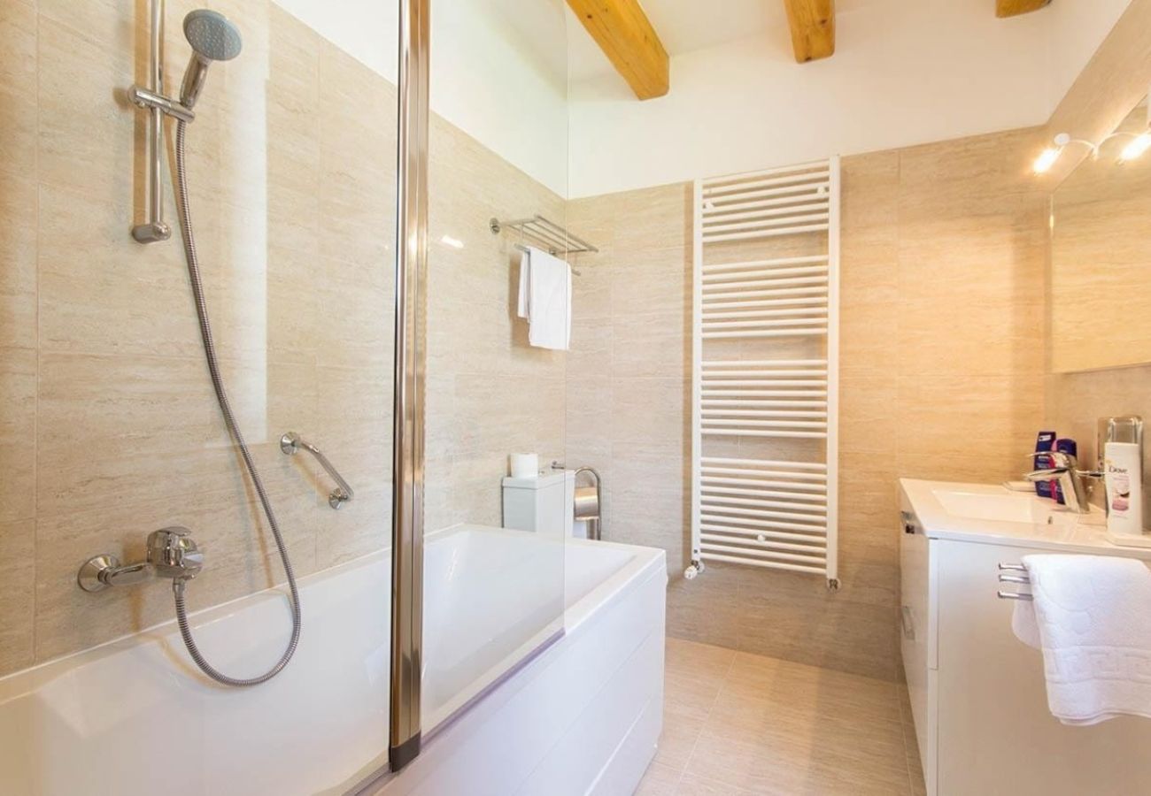 Villa in Štokovci - Villa Dora in Central Istria kids friendly with private pool and playground for 10 persons