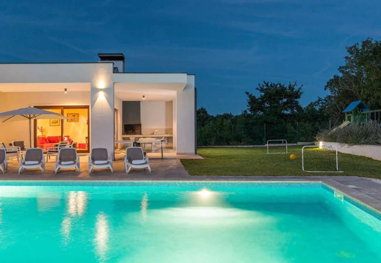 Villa in Štokovci - Villa Dora in Central Istria kids friendly with private pool and playground for 10 persons