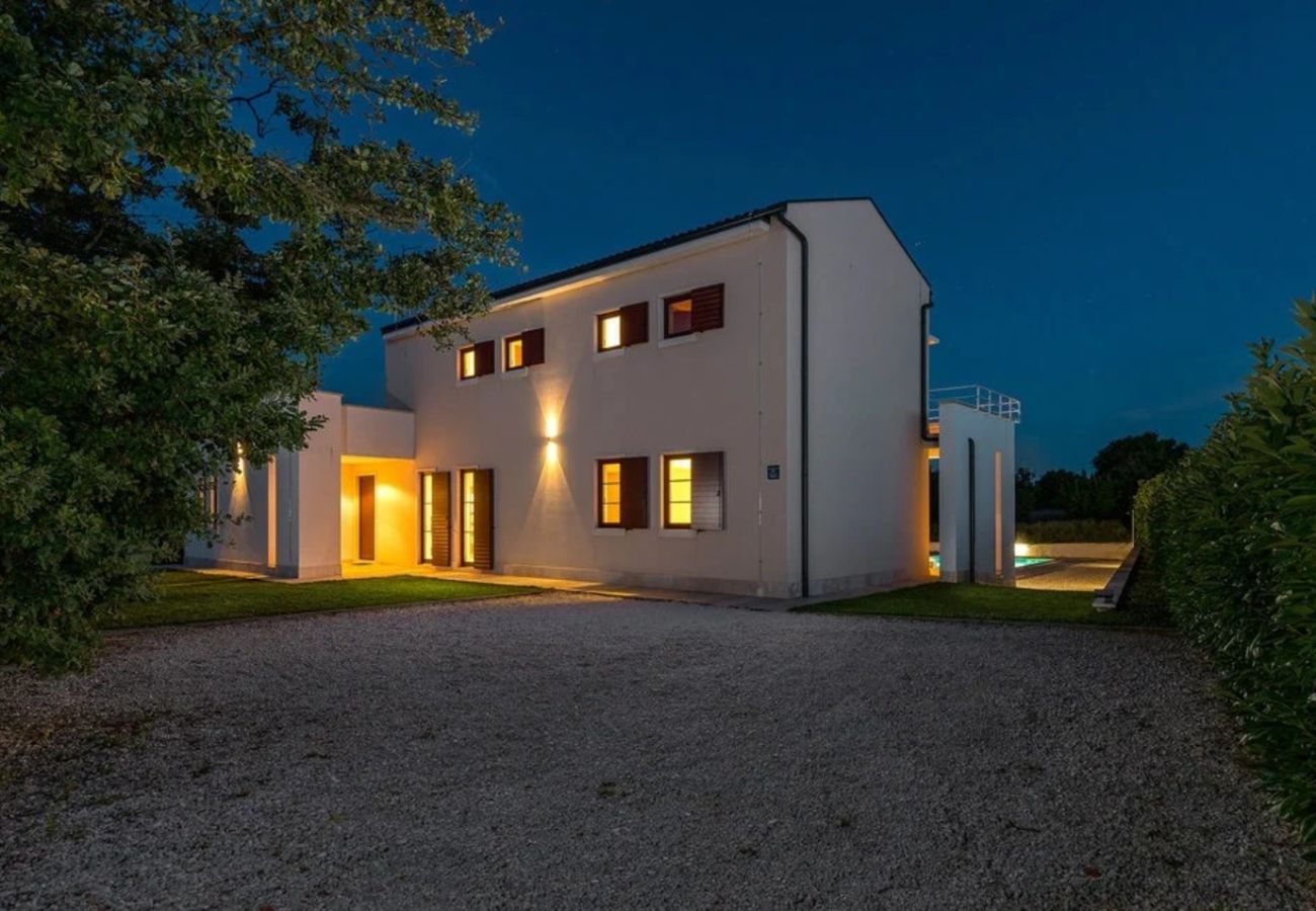 Villa in Štokovci - Villa Dora in Central Istria kids friendly with private pool and playground for 10 persons