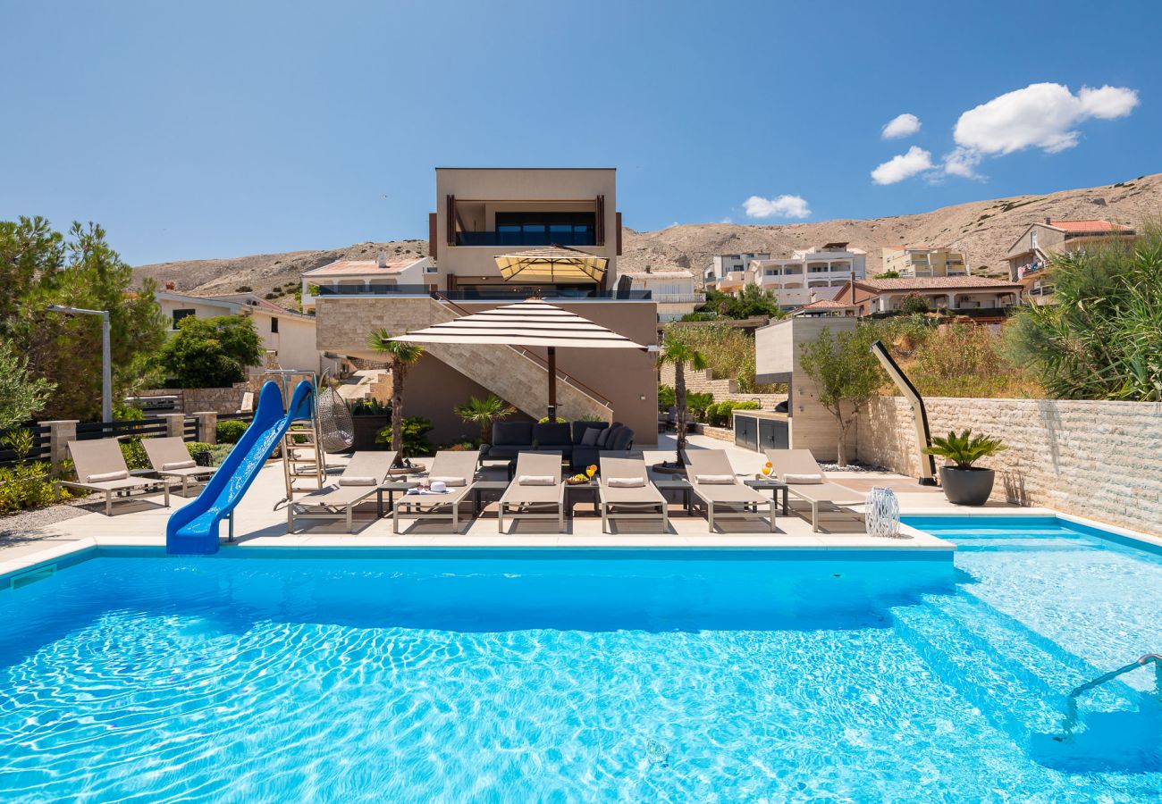 Villa in Pag - Villa Emma on Island Pag for 14 persons with sea view, wellness & pool heating