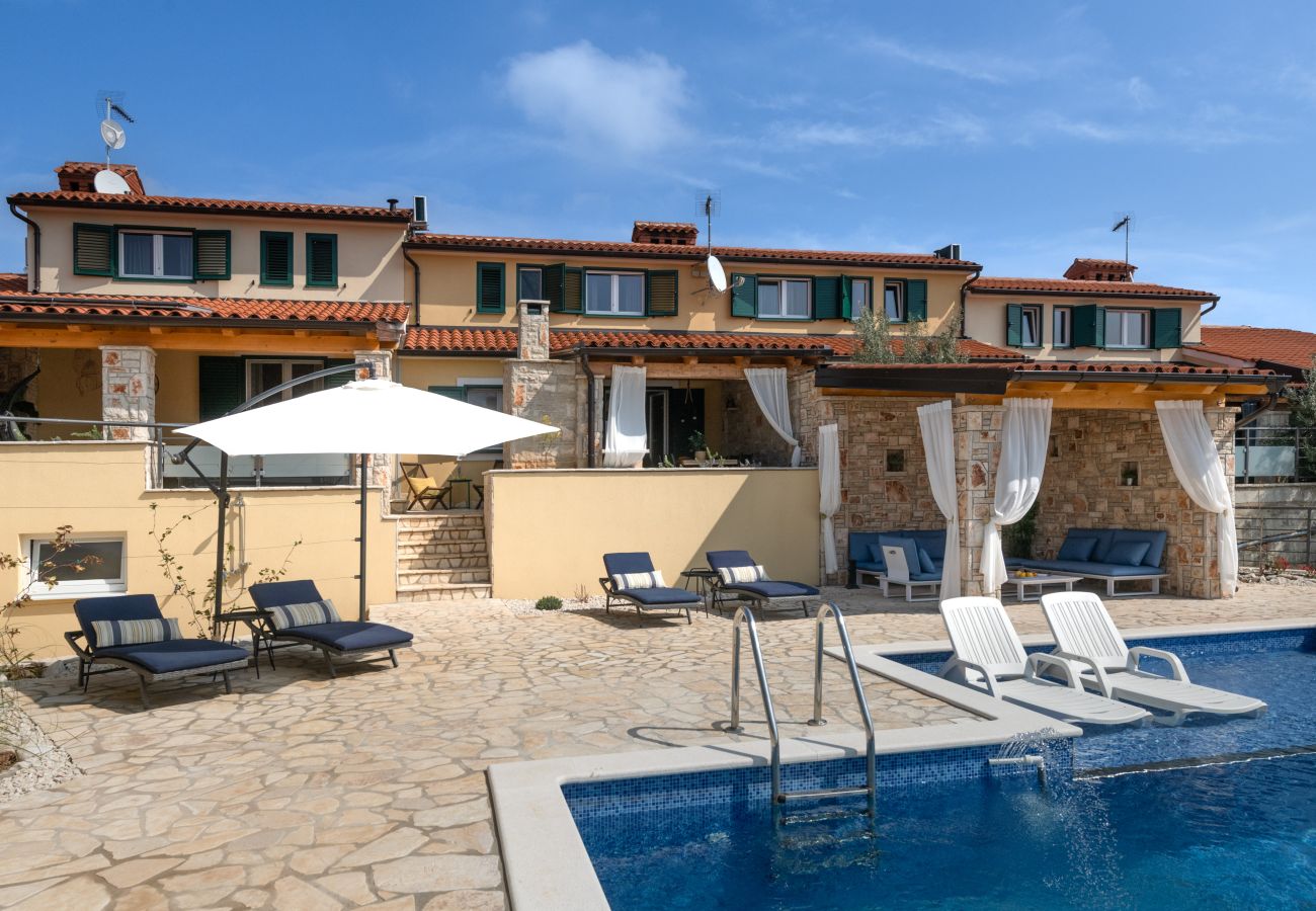 Villa in Betiga - Villa Kalista Istriana for 10 people with private pool & sea view