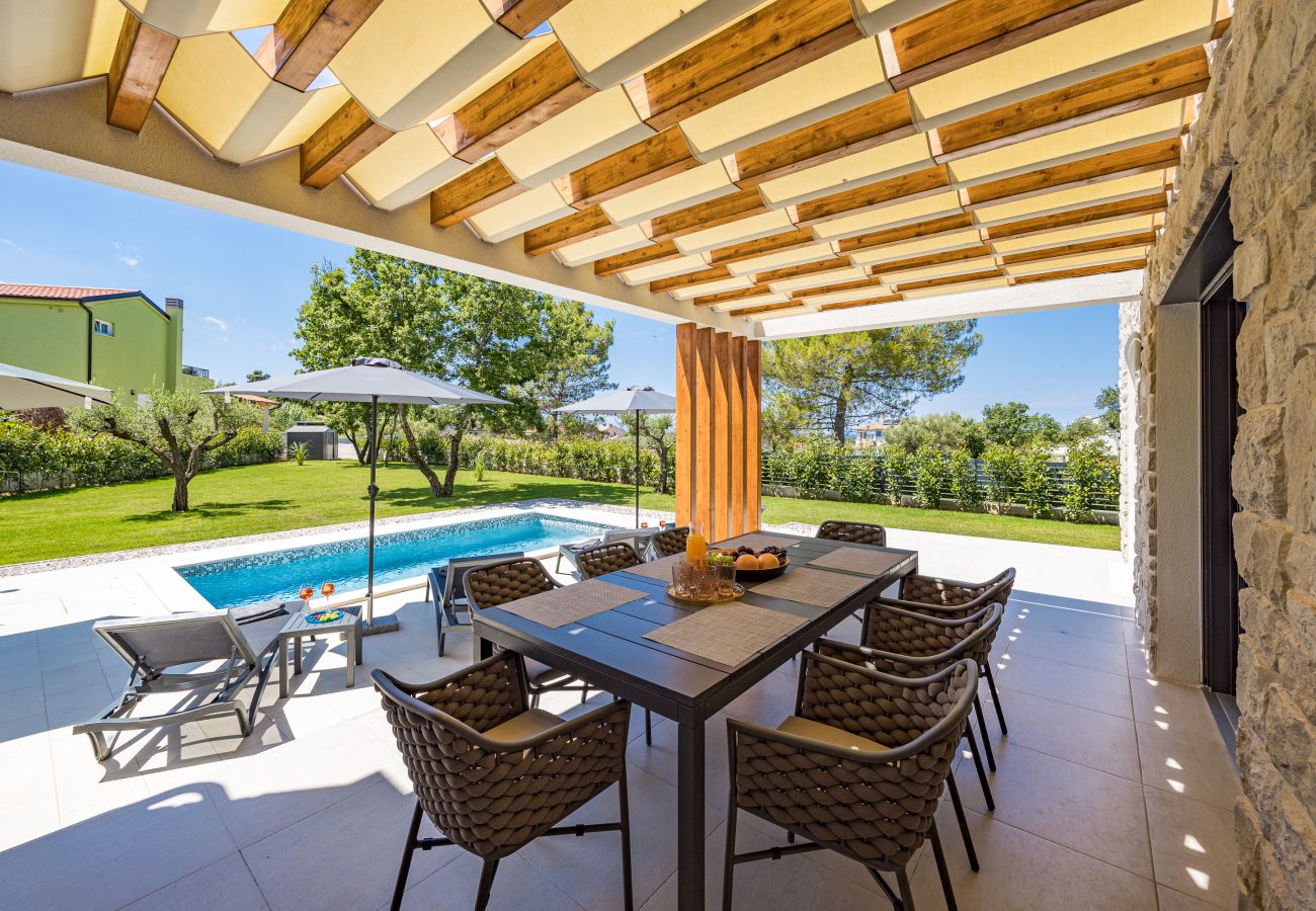 Villa in Marasi - Villa Zanetta pet friendly near Poreč for 8 people with sea view & private pool