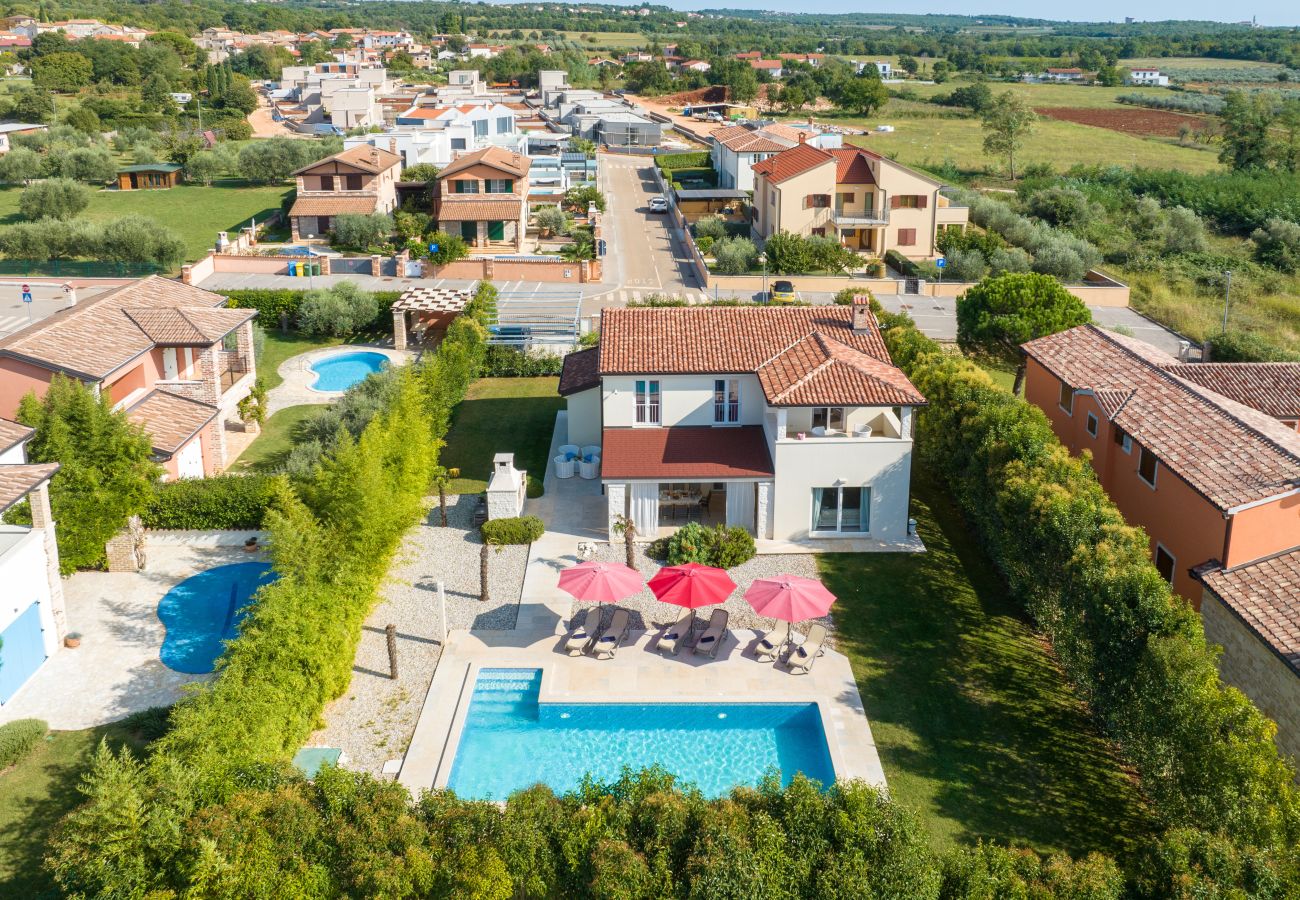 Villa in Labinci - Villa Cvita Domenica near Poreč for 8 people with 40 m2 private pool - pet friendly