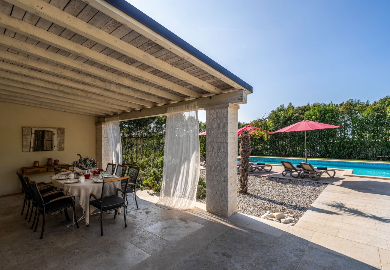 Villa in Labinci - Villa Cvita Domenica near Poreč for 8 people with 40 m2 private pool - pet friendly