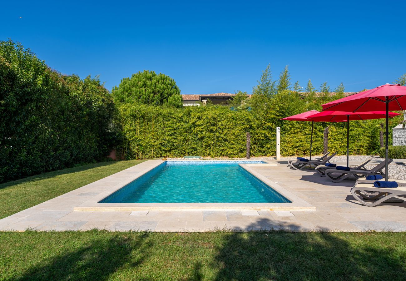 Villa in Labinci - Villa Cvita Domenica near Poreč for 8 people with 40 m2 private pool - pet friendly