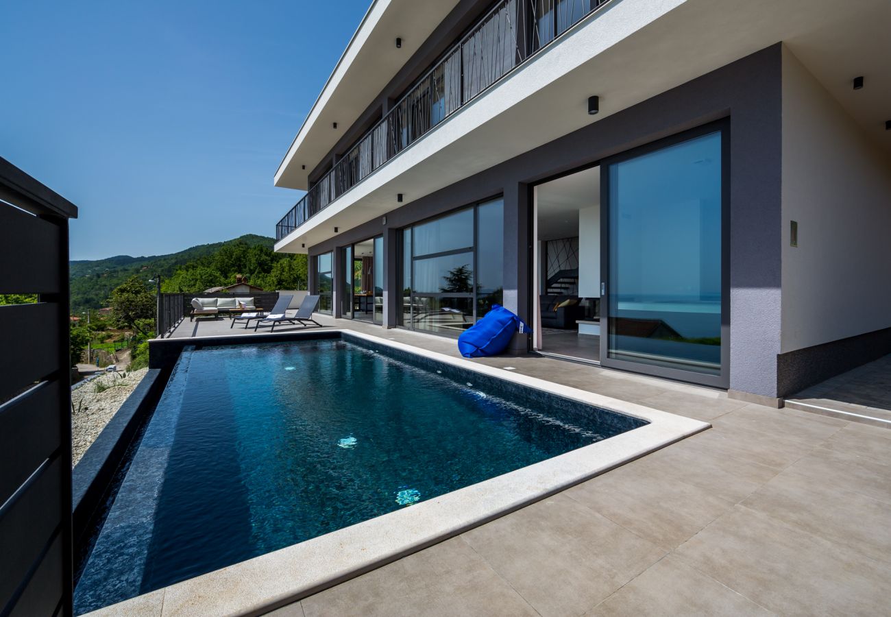 Villa in Opatija - Luxury Villa The View in Opatija for 12 people with incredible sea view & wellness