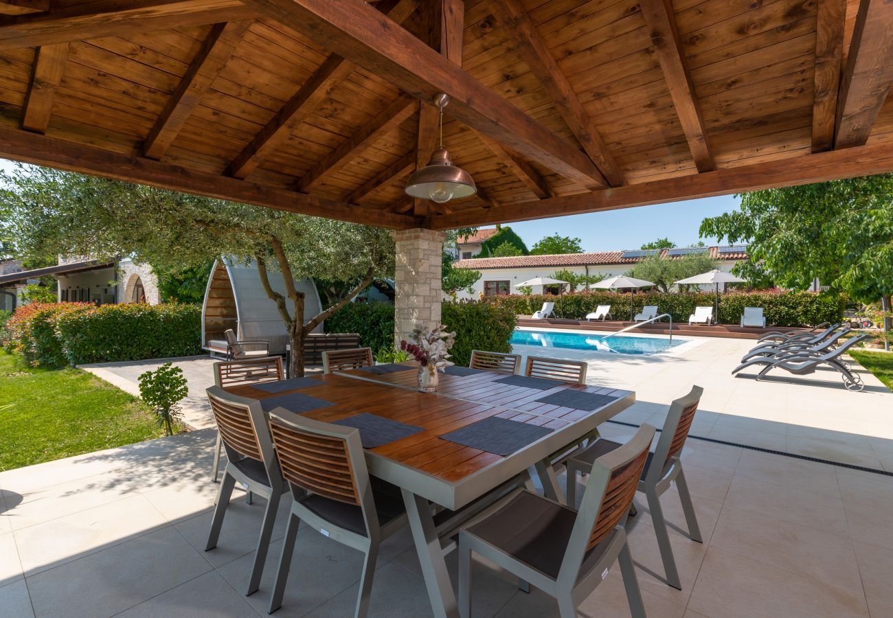 Villa in Brtonigla - Villa LV near Novigrad for 8 people spa & children playground only 1.5 km from beach