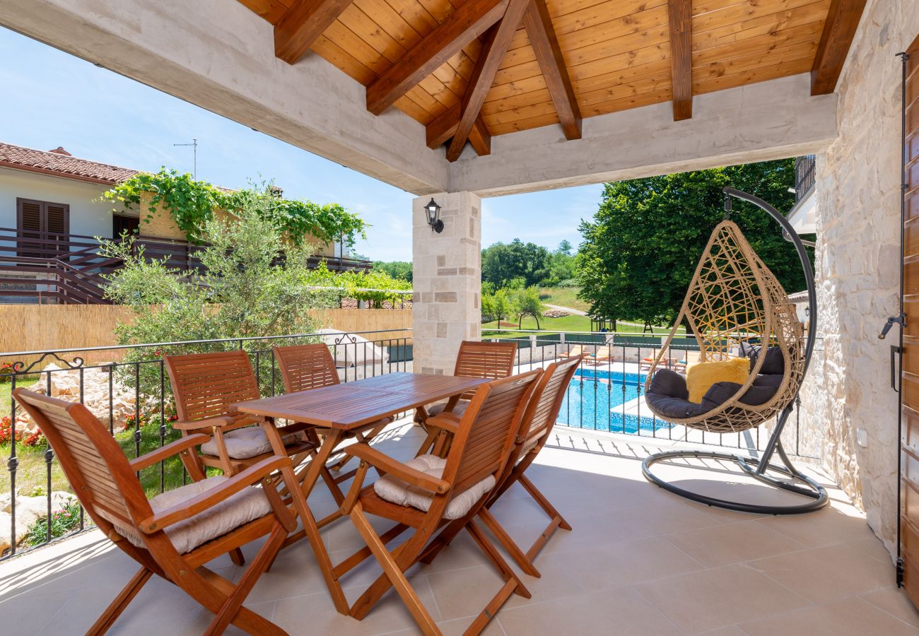 Villa in Šumber - Villa Histra for 7 people in Central Istria - stone house with private pool & playground