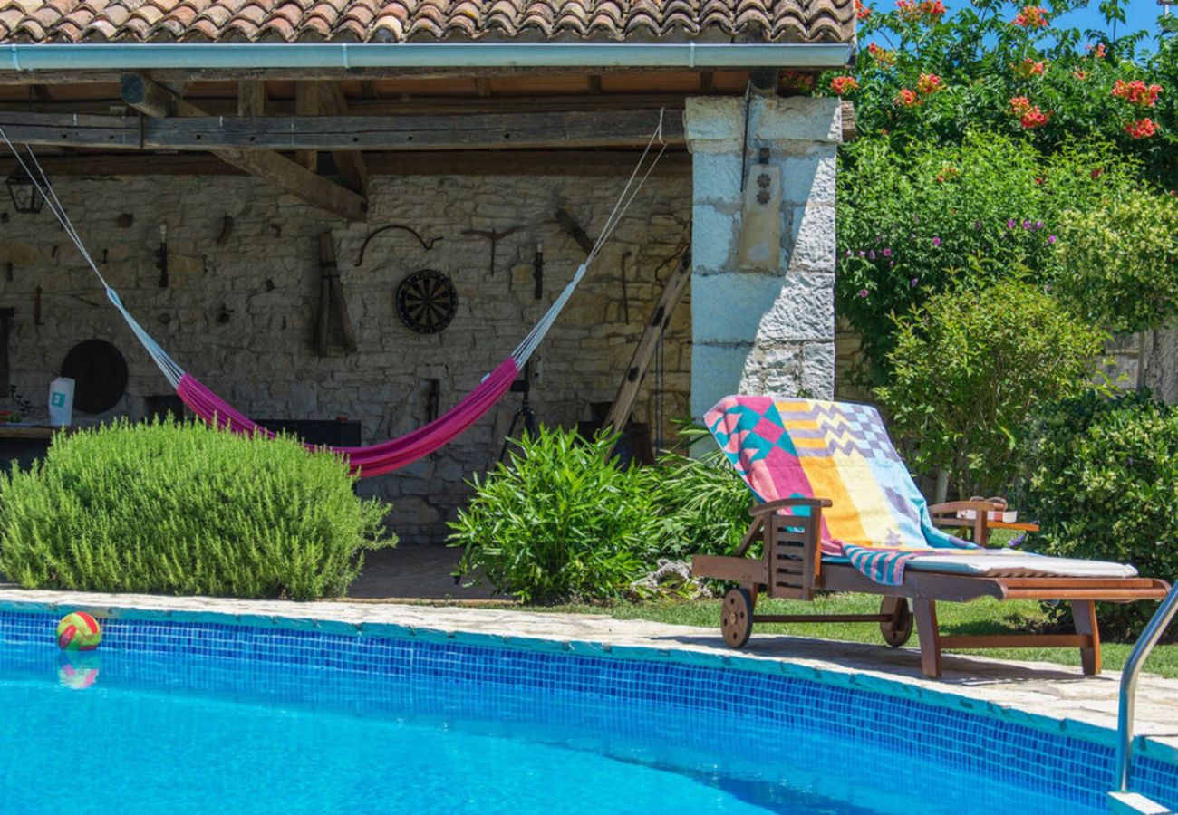 Villa in Mrgani - Villa Captain Morgan for 8 people in Central Istria - pet friendly with private pool