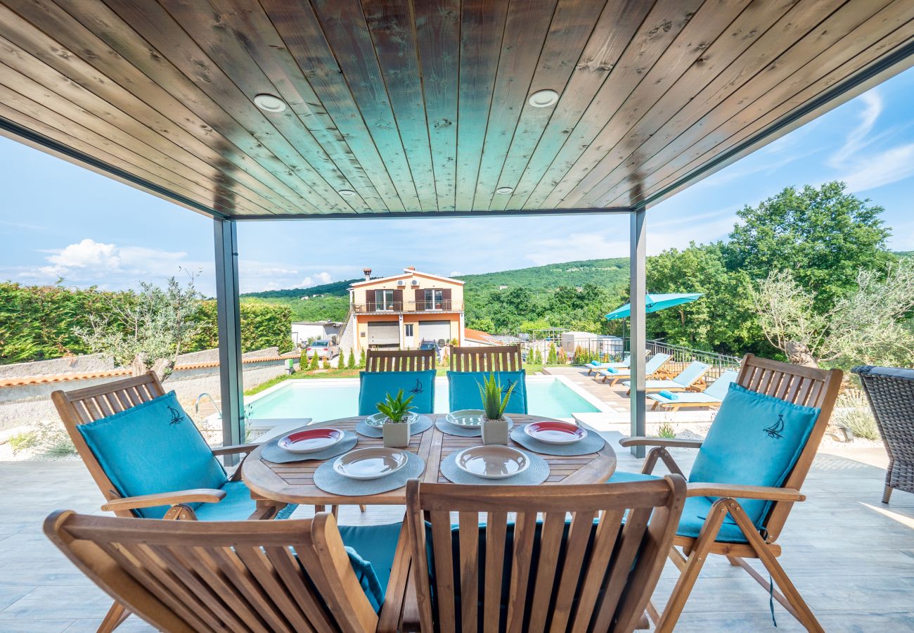 Villa in Salakovci - Villa Krasna Kuća for 5 people near Labin - Rabac with private heated pool