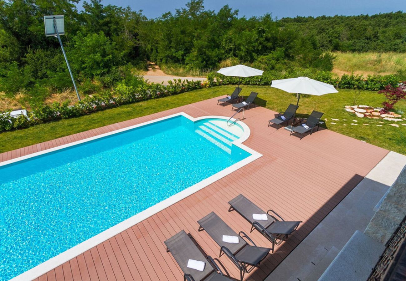 Villa in Vošteni - Villa Dubravka in Central Istria for 11 people - pet friendly with 70 m2 private pool