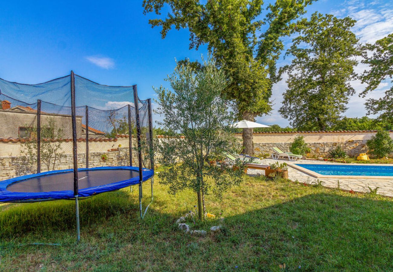 Villa in Divšici - Villa Boduleri for 9 people in Central Istria with private pool & children playground 