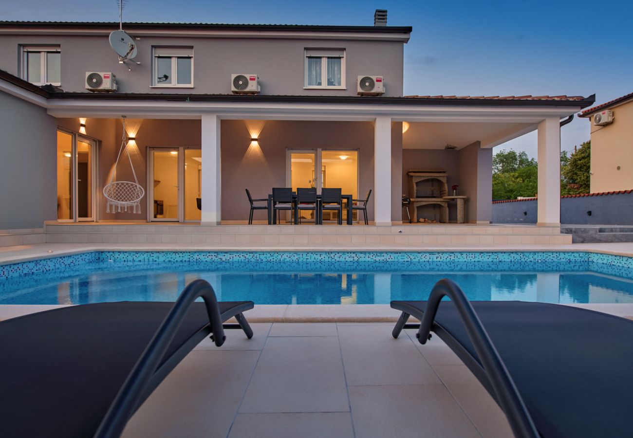 Villa in Marcana - Villa Maas for 10 people near Pula with salt - water pool & pet friendly