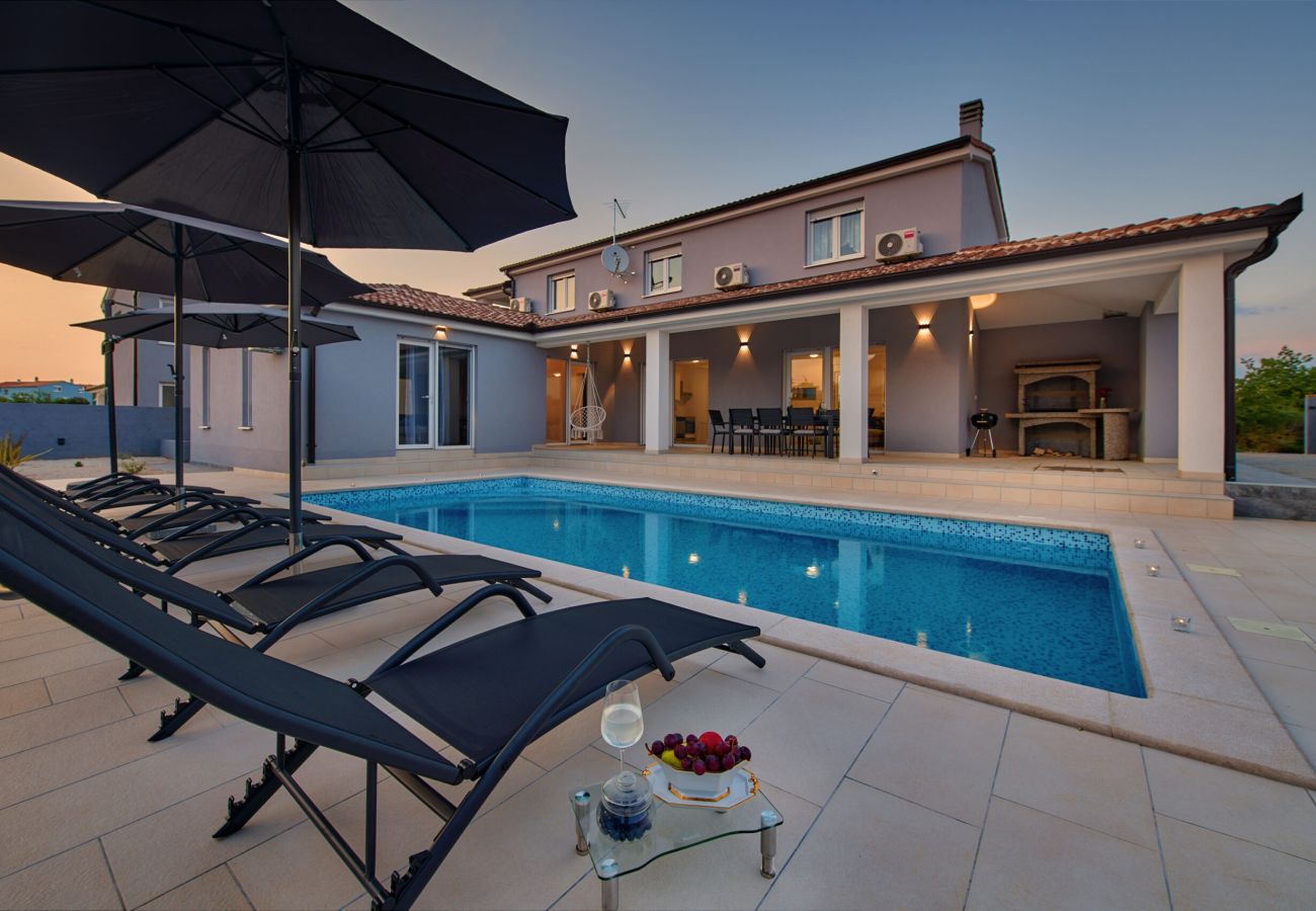 Villa in Marcana - Villa Maas for 10 people near Pula with salt - water pool & pet friendly