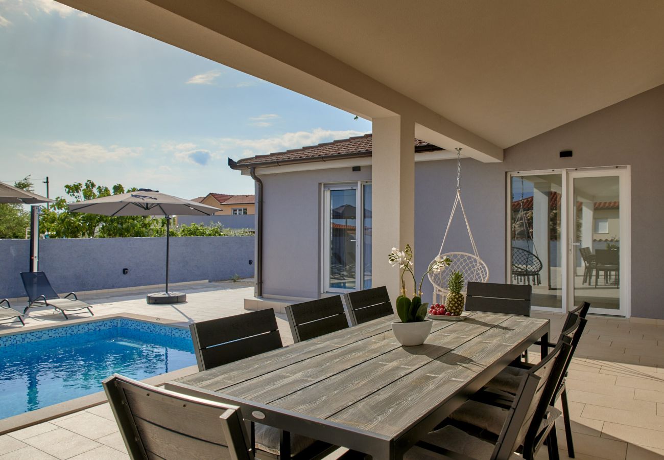 Villa in Marcana - Villa Maas for 10 people near Pula with salt - water pool & pet friendly