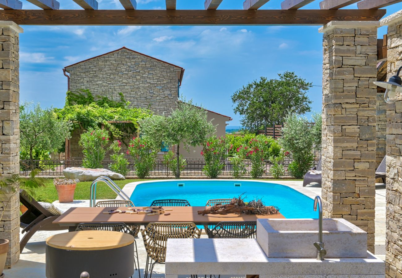 Villa in Vardica - Villa Griota for 8 people near Umag with private pool & pet friendly