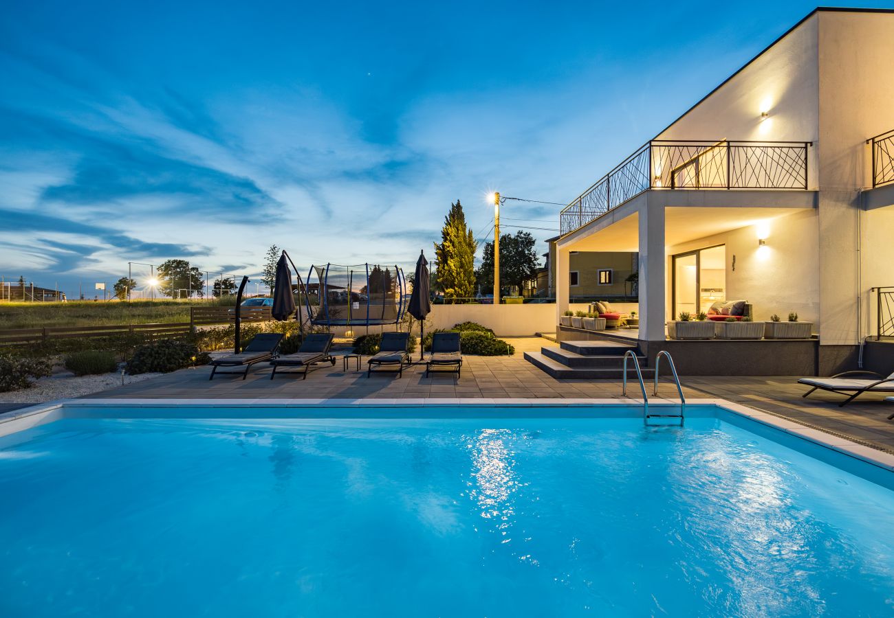 Villa a Vodnjan - Villa Angie in Central Istria with private Pool for 10 persons