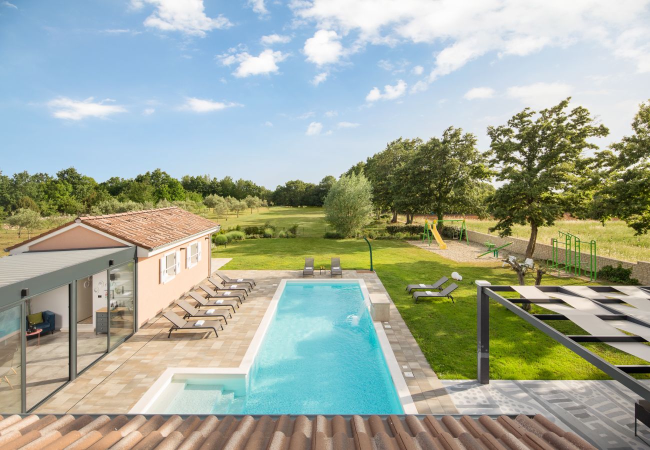 Villa a Butkovici - Villa Green Frame in Cental Istria for families with playground and wellness