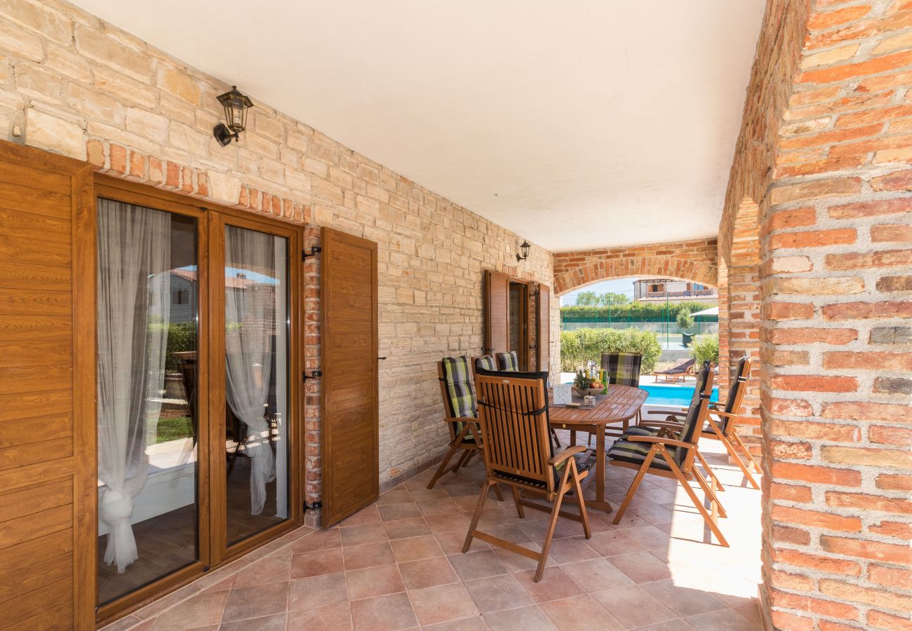 Villa a Butkovici - Villa Maja in Central Istria for families and kids in a Resort