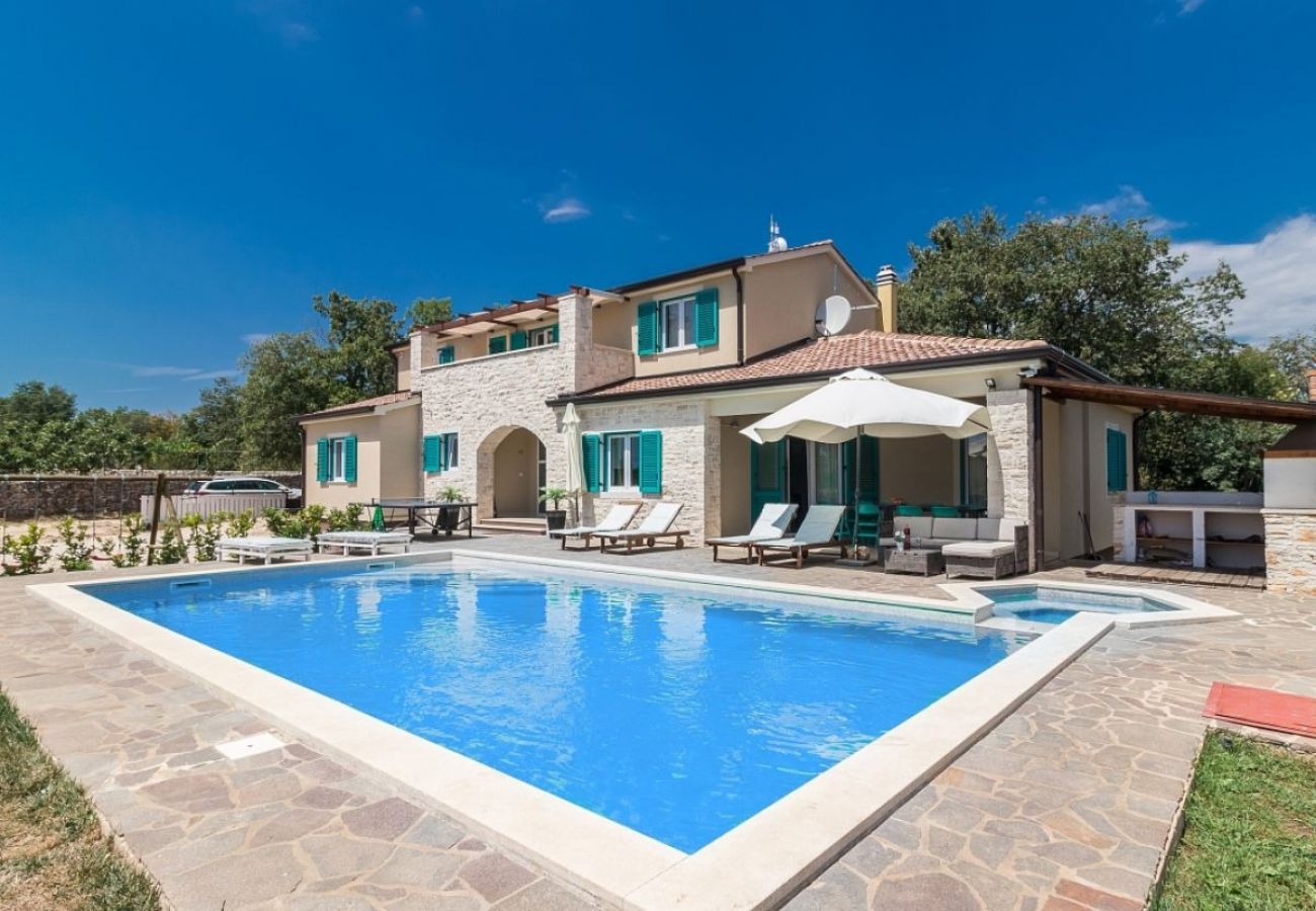 Villa a Mužini - Villa Martha in Central Istria with private pool - wellness / table tennis for 12 persons