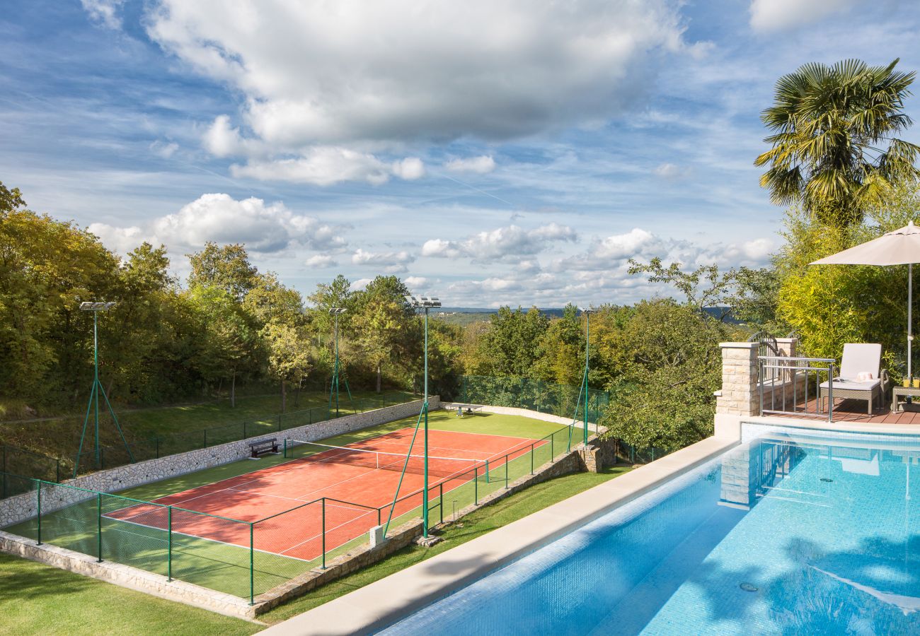 Villa a Kapelica - Villa Vlastelini I near Labin with large garden for families