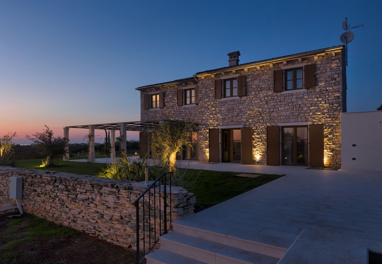 Villa a Umag - Stancija Katarina di Maladel in Umag with wellness, sea view and 2 km from the beach