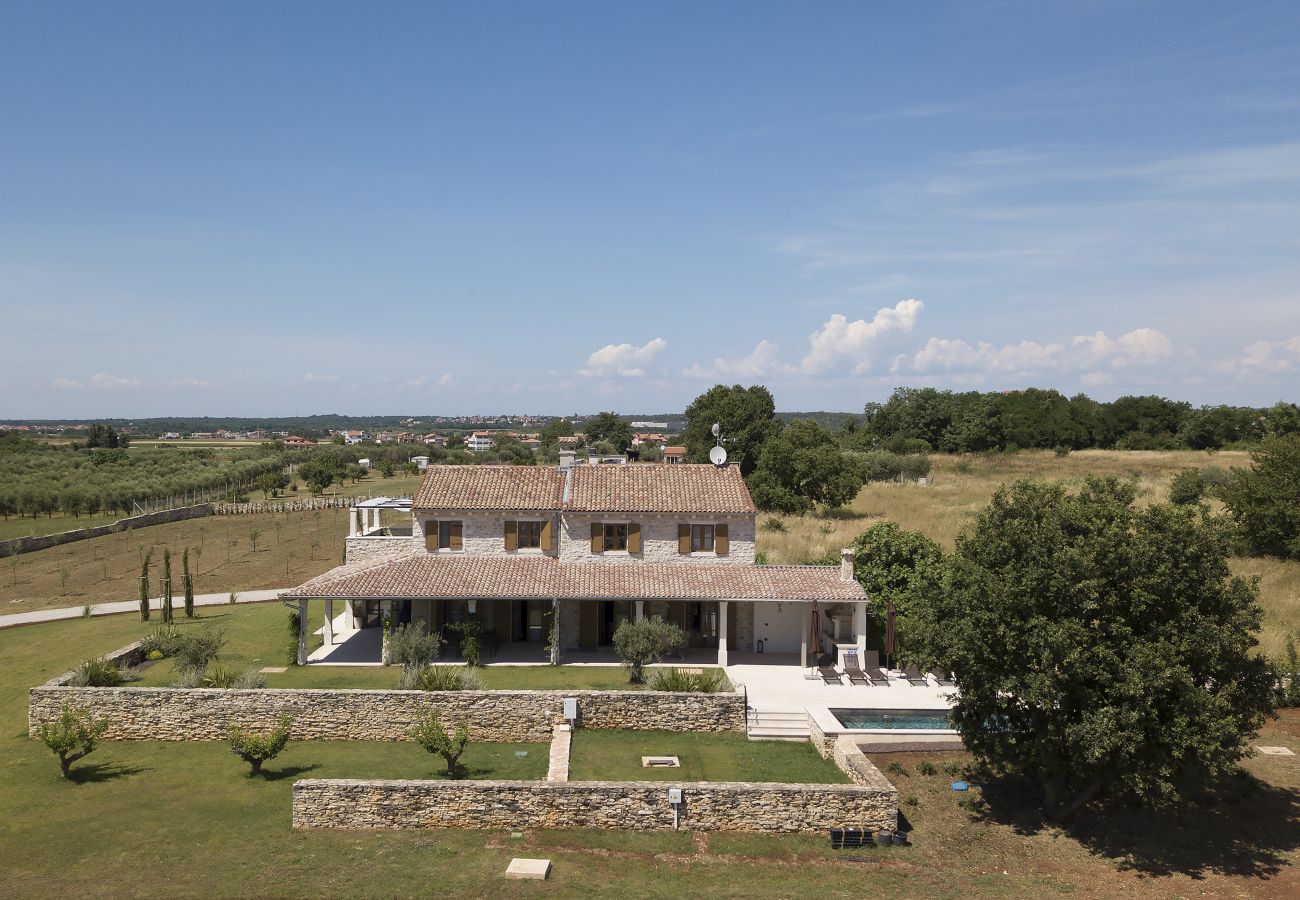 Villa a Umag - Stancija Katarina di Maladel in Umag with wellness, sea view and 2 km from the beach