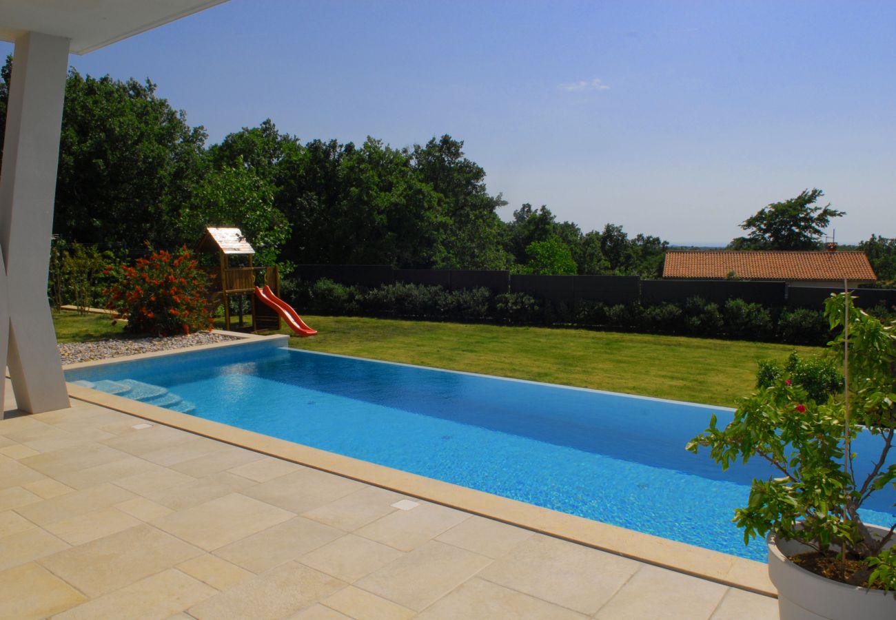 Villa a Višnjan - Villa Astera near Poreč for 8 people with infinity pool, whirlpool & sauna