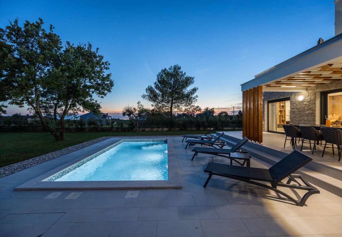 Villa a Marasi - Villa Zanetta pet friendly near Poreč for 8 people with sea view & private pool