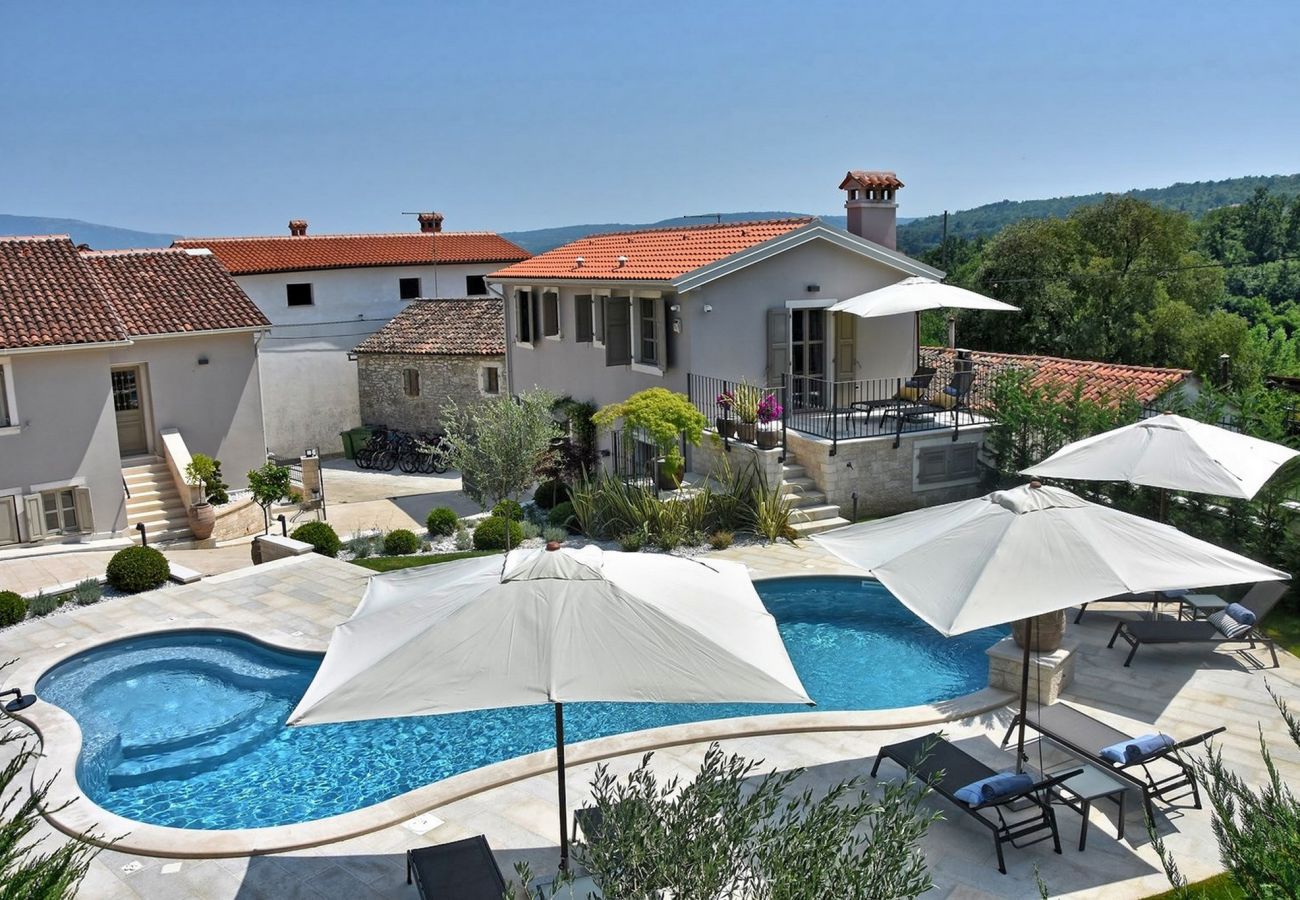 Villa a Pican - Villa Zita u Svicima for 10 people with jacuzzi & sauna in Central Istria