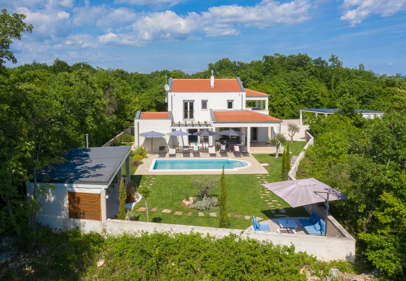 Villa a Juršici - Villa Unica for 8 People in Central Istra, very quiet and luxurious retreat only 15 minutes from the azure blue sea