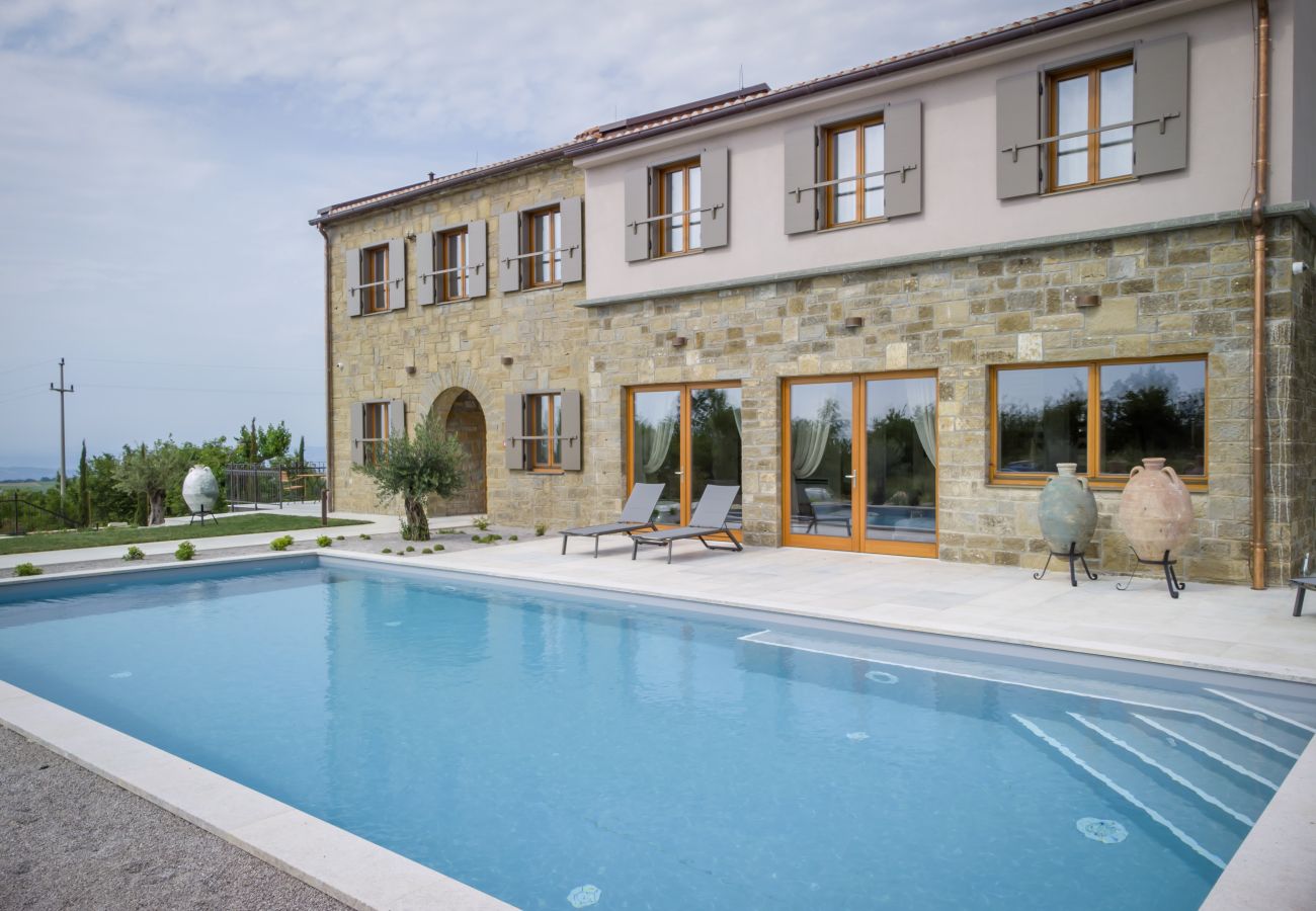 Villa a Kucibreg - Villa Paradiso in Central Istria for 11 people with large garden, sea view & wellness