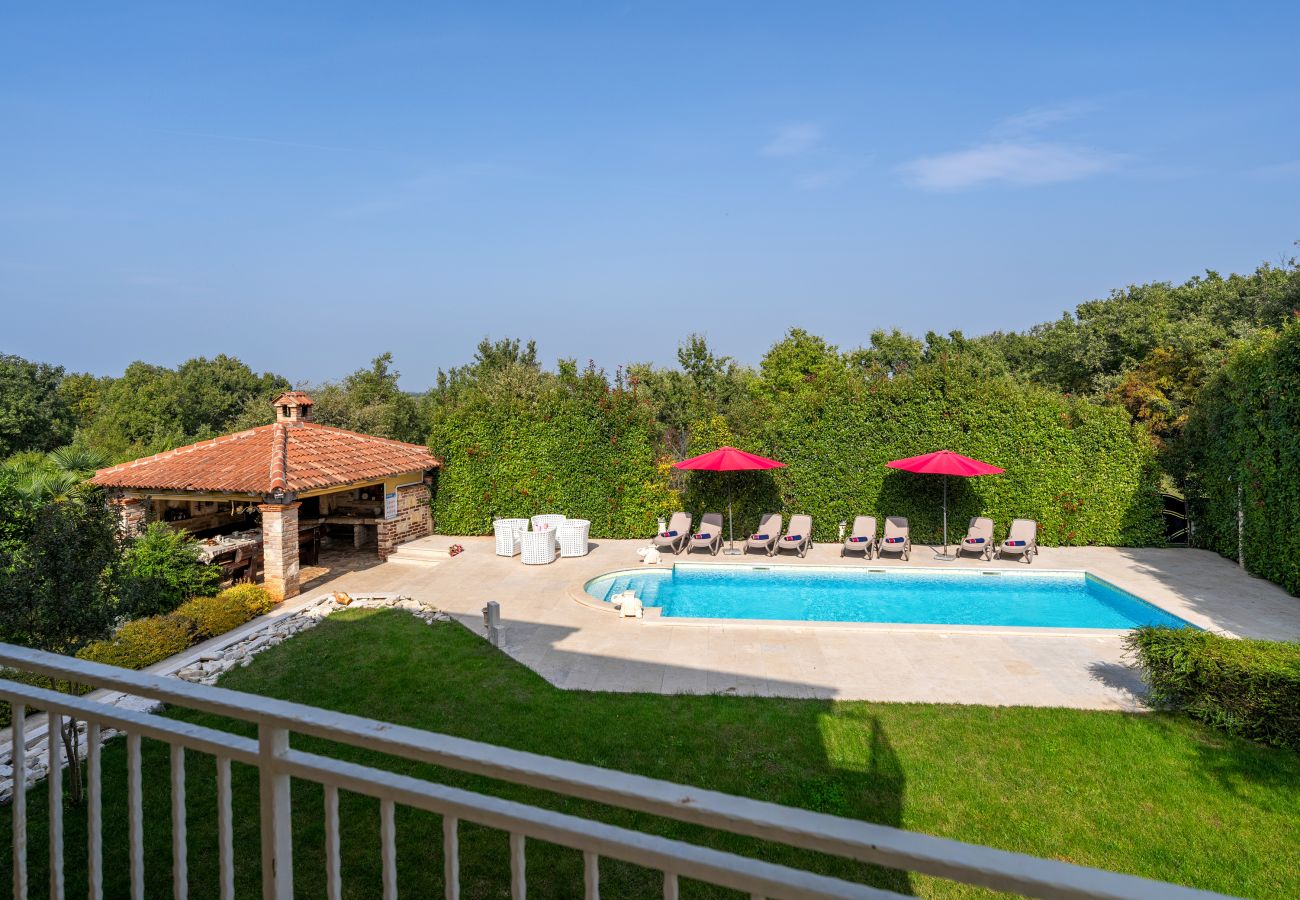 Villa a Porec - Villa Duga in Poreč for 12 people with sea view & only 1,2 km from beach