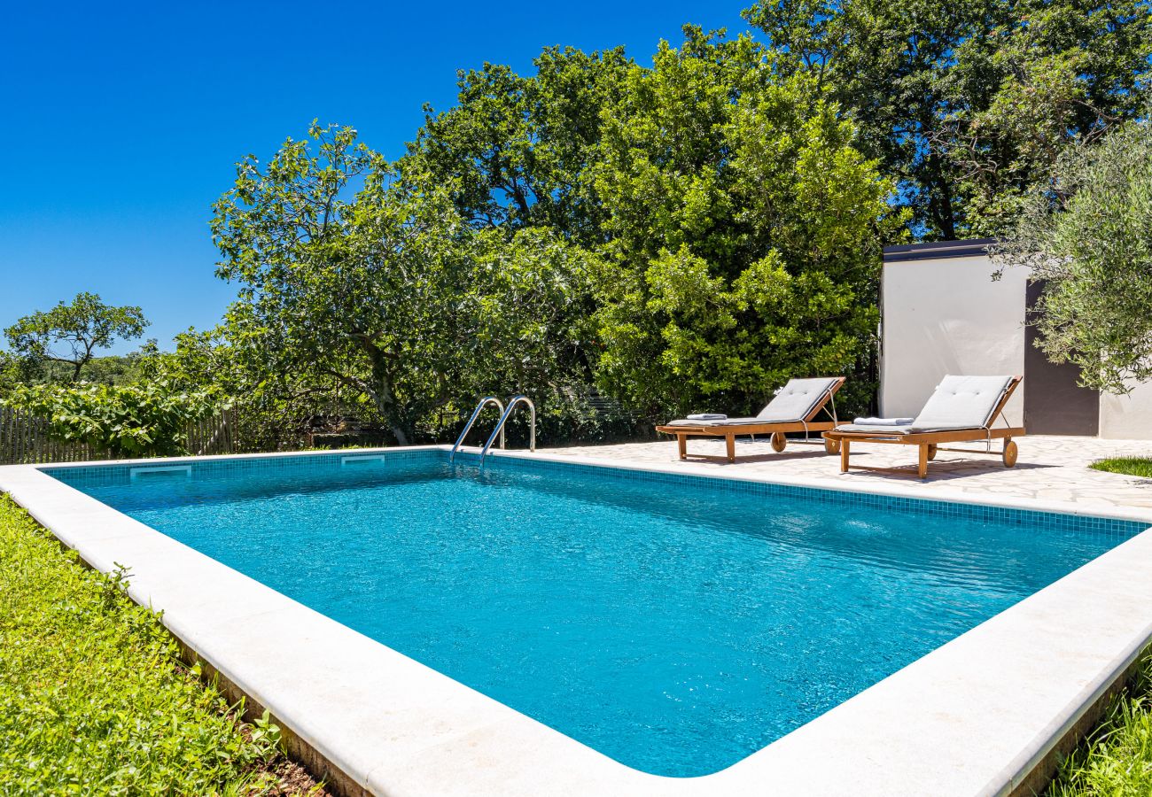 Villa a Peruški - Casa Mirna for 7 people near Pula with sea view & only 2 km from the sea