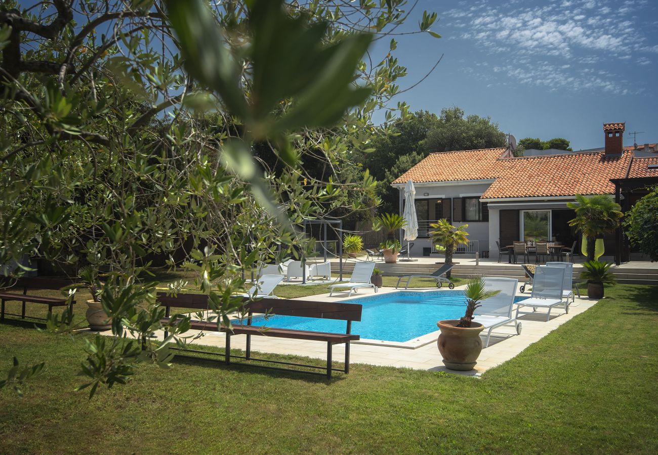 Villa a Pula - Villa Contessa Del Mar in Pula for 7 people only 200 meters from the beach & pet friendly