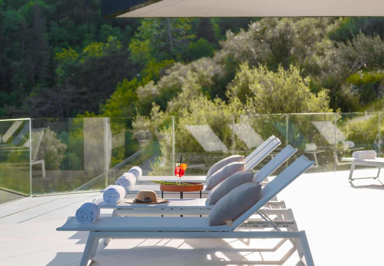 Villa a Mošcenice - Villa 3.0 in Opatija for 8 people with indoor and outdoor pool & wellness