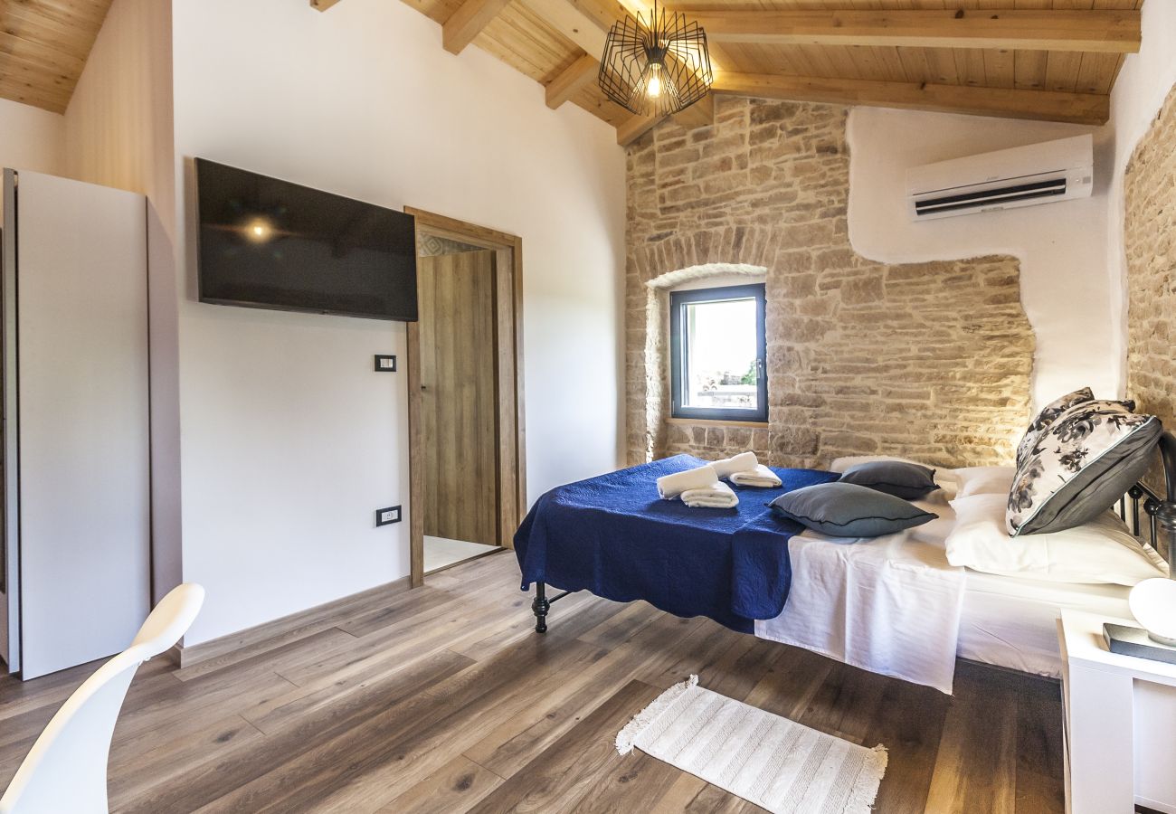 Villa a Modrušani - Villa Doda in Central Istria for 6 people with private pool and sauna